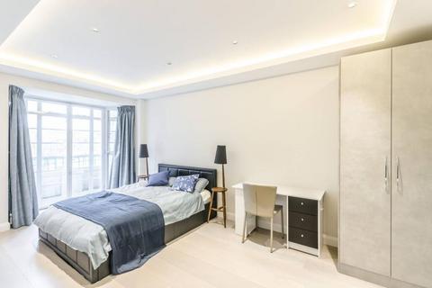 3 bedroom apartment to rent, Gloucester Place, London NW1