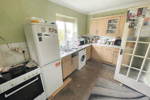 4 Beech Grove, Trimdon Station, TS29 6BQ