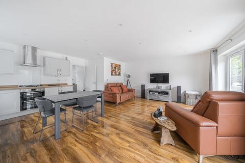 Colebrook Brooklands Way, Farnham, GU9 9BU