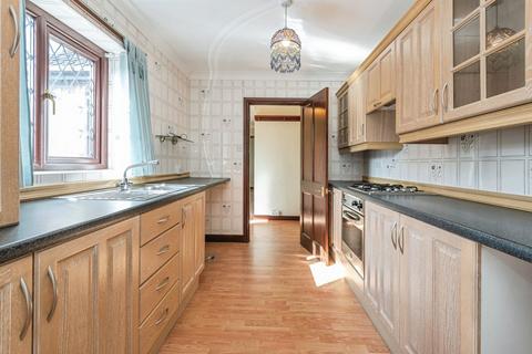 3 bedroom detached bungalow for sale, Denby Dale Road East, Wakefield WF4
