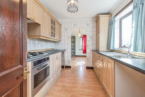 3 bedroom detached bungalow for sale, Denby Dale Road East, Wakefield WF4