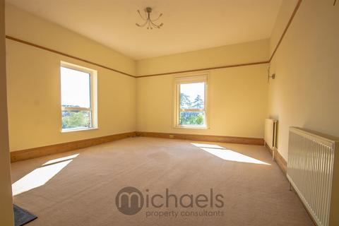 2 bedroom apartment to rent, Cambridge Road, Lexden, CO3 3NS