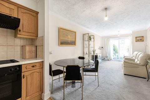 undefined, Flat 6 Hertford Mews, Billy Lows Lane, Potters Bar, EN6