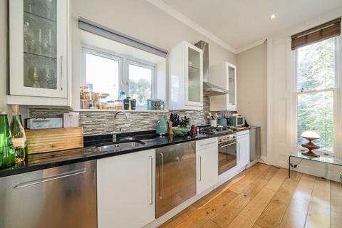 1 bedroom flat for sale, Oxford Gardens, London W10