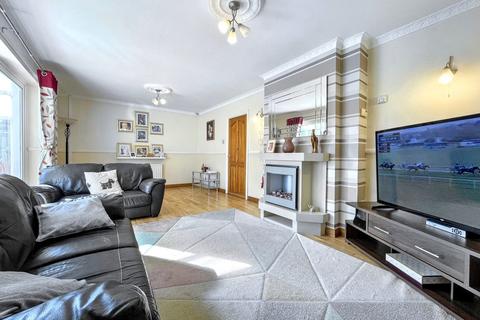 58 Amersham Crescent, Peterlee, SR8 5JJ
