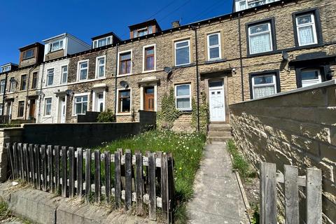 3 bedroom terraced house for sale, Hustler Street, BD3 0PS