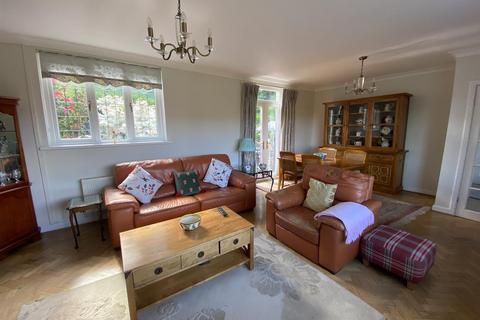 2 bedroom detached house for sale, Penygaer Road, Llanelli