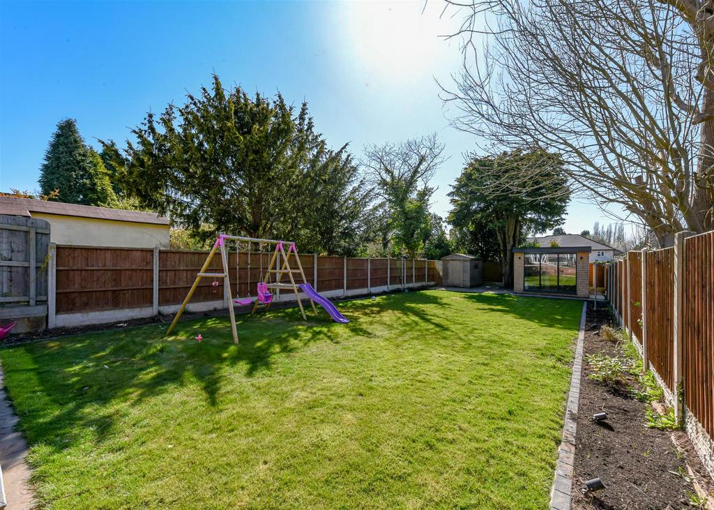 55 Osbourne Road-External (3).jpg