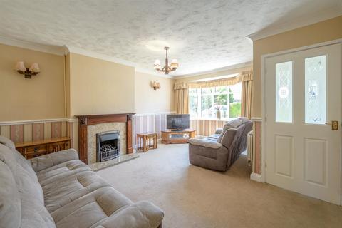 undefined, Barnett Close, Kingswinford, DY6 9PW