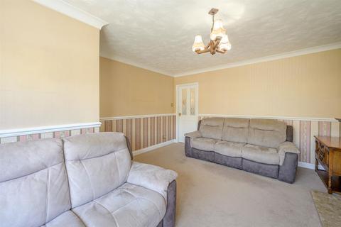 undefined, Barnett Close, Kingswinford, DY6 9PW