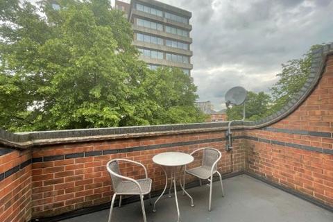 2 bedroom flat to rent, The Boundary, Fox Road NG2
