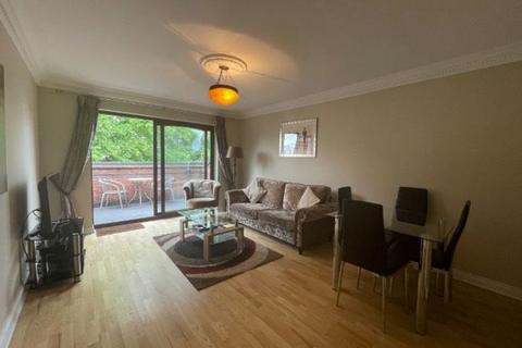 2 bedroom flat to rent, The Boundary, Fox Road NG2