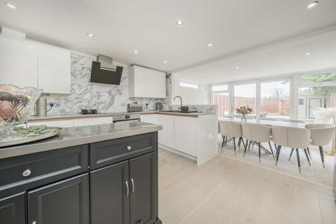 undefined, Perimeade Road, Greenford UB6