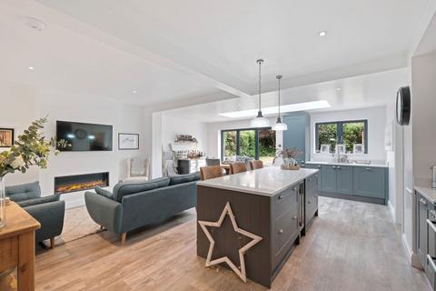 46 Bodenham Road, Birmingham, B31 5DS