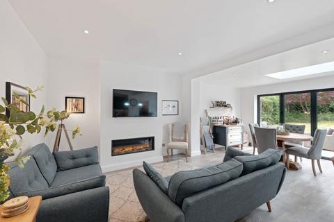46 Bodenham Road, Birmingham, B31 5DS
