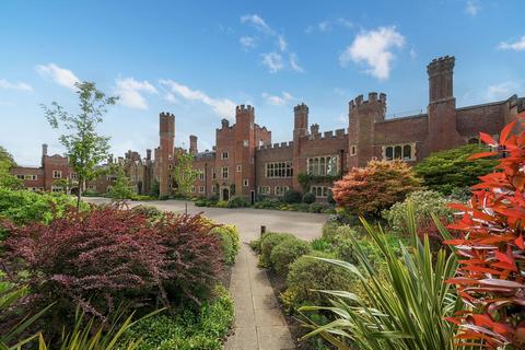 2 bedroom penthouse for sale, Penshurst Road, Penshurst, TN11