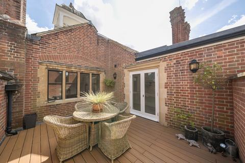 2 bedroom penthouse for sale, Penshurst Road, Penshurst, TN11