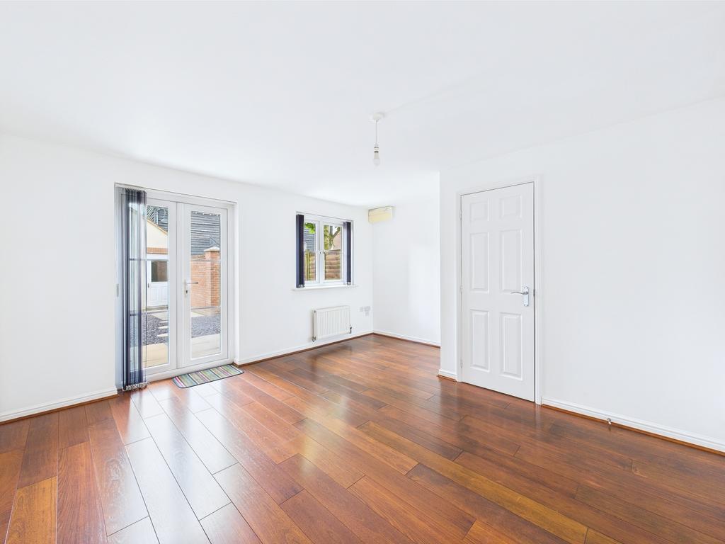 Cam01338 g0 pr0105 still012