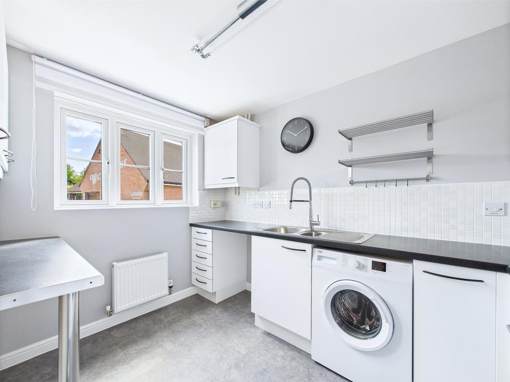 Cam01338 g0 pr0105 still023