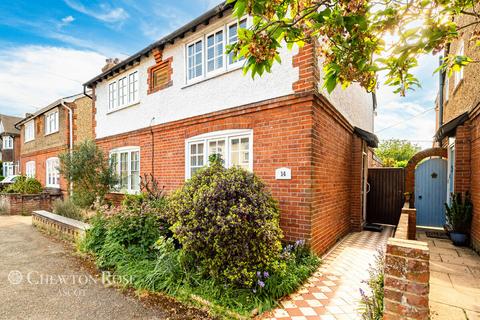 14 Cromwell Road, Ascot, SL5 9DG