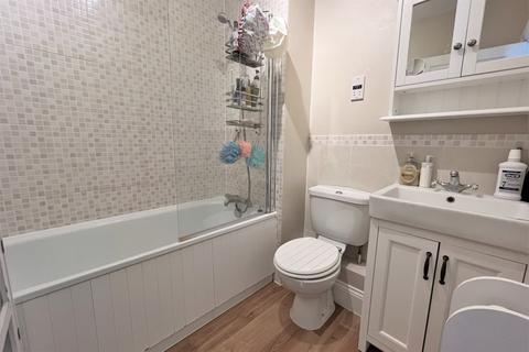 30 Bath Place, Winchester, SO22 5HH