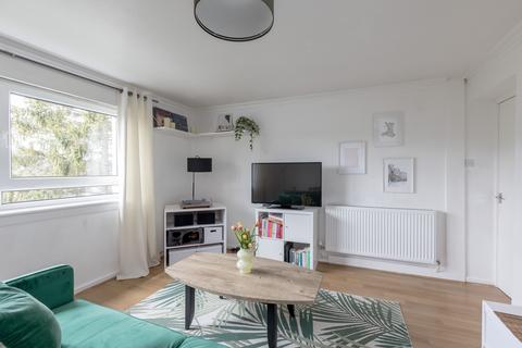 51/3 Firrhill Drive, Edinburgh, EH13 9EU