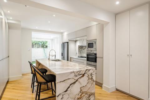 5 bedroom terraced house to rent, Ralston Street, London, SW3