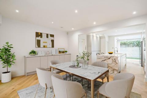 5 bedroom terraced house to rent, Ralston Street, London, SW3