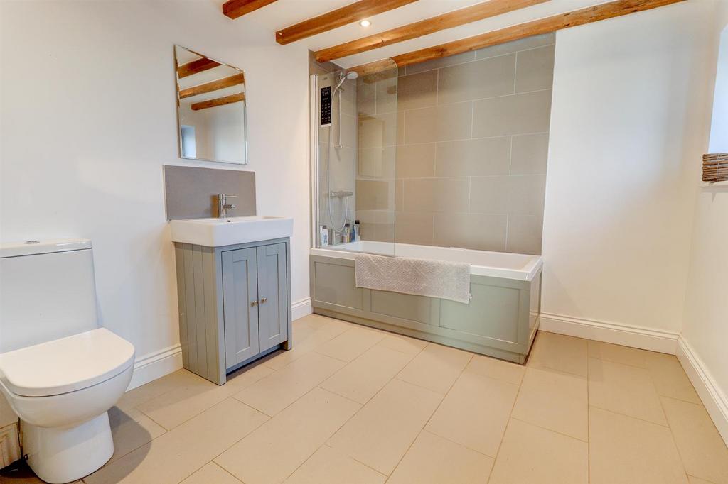 Ground Floor Bathroom