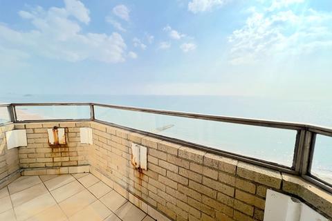 2 bedroom apartment for sale, Spa Court, Kings Esplanade, Hove BN3 2WS