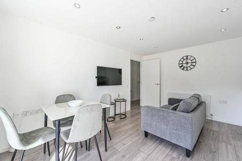 2 bedroom flat for sale, Vivian Comma Close, Finsbury Park, London, N4