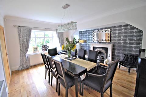 19 Bramley Road, Bramhall, Stockport, SK7 2DW