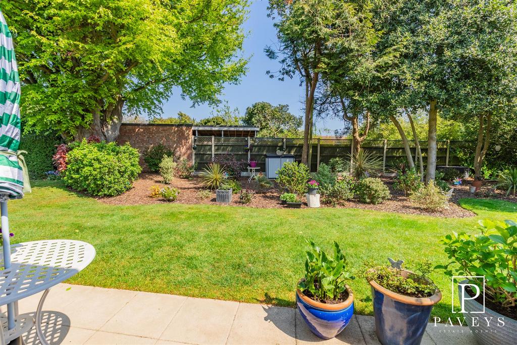 Communal gardens