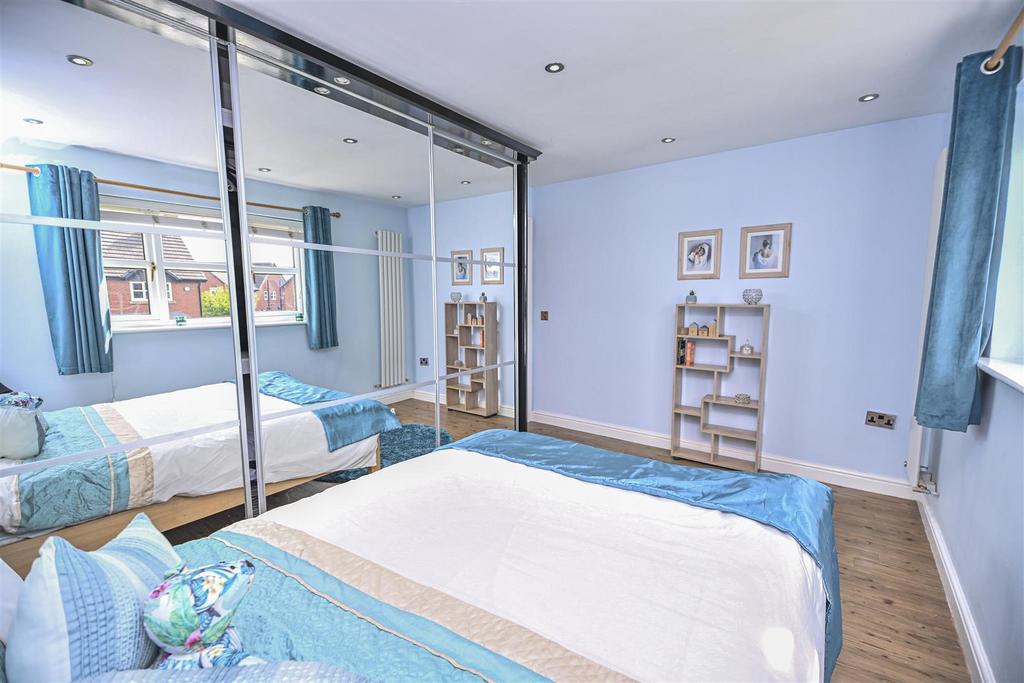 2 St Mary's Court Bedroom 3 (2).jpg