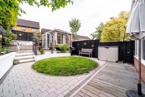 27 Adelaide Drive, Cannock, WS12 2GP