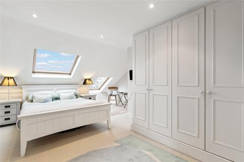 33 Winfrith Road, London, SW18 3BE