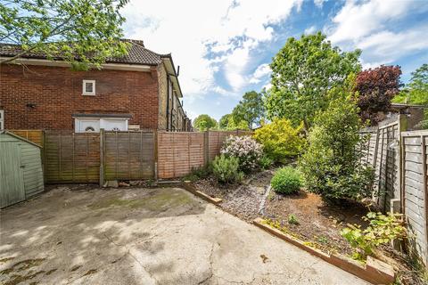 29 King Alfred Avenue, London, SE6 3HT