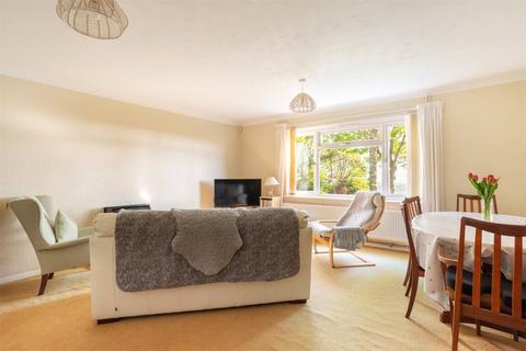 3 bedroom bungalow for sale, Crescent Drive North, Woodingdean BN2