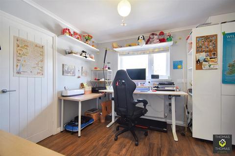 339 Longford Lane, Gloucester, GL2 9EW