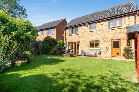 4 bedroom detached house for sale, Crowborough Lane, Kents Hill, Milton Keynes