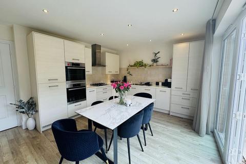 6 Tarragon Close, Mickleover, Derby, DE3 0GL