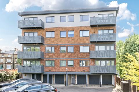 2 bedroom apartment for sale, Devonshire Road, London