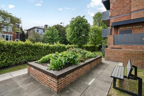 2 bedroom apartment for sale, Devonshire Road, London