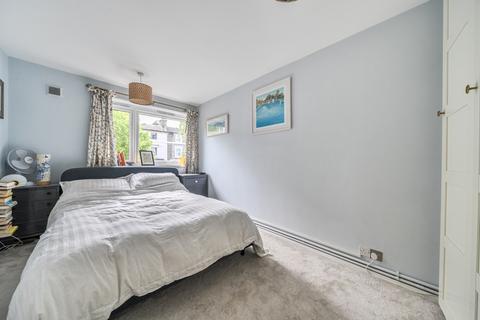 2 bedroom apartment for sale, Devonshire Road, London