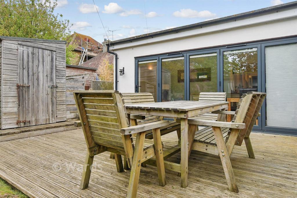 Patio / Decking