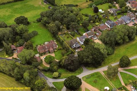 undefined, Bovingdon Green, Marlow, Buckinghamshire, SL7
