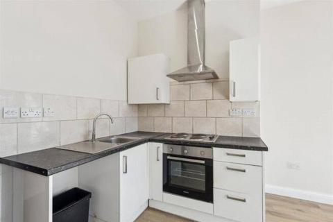 1 bedroom apartment to rent, Parrock Street, Gravesend, Kent, DA12
