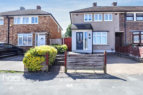 153 Usk Road, Aveley, South Ockendon, RM15 4NT