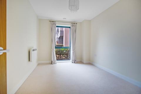 2 bedroom retirement property to rent, Keeper Close, Taunton TA1
