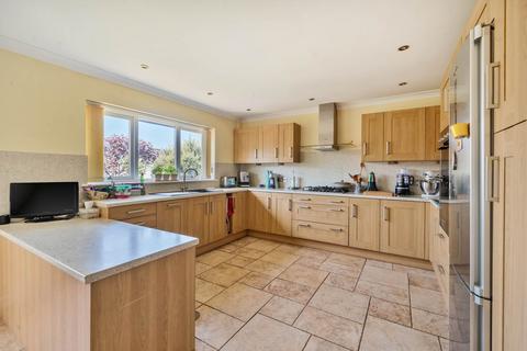 14 Brookfield Drive, Colyton, EX24 6TN